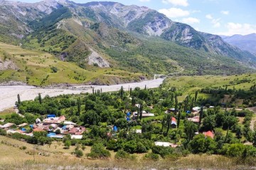 Rayonlarda evi neçəyə almaq olur? –
