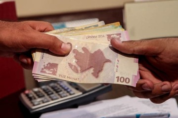 Инвалиды войны и семьи шехидов освобождены от уплаты госпошлины за регистрацию прав собственности