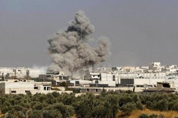 Israel strikes Hezbollah positions in southern Lebanon