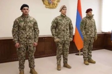 Bu da Ermənistan ordusunun yeni forması - VİDEO