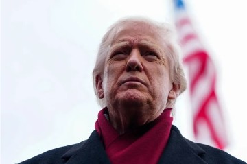 Трамп репостнул изображение, на котором он курит кубинскую сигару - ФОТО