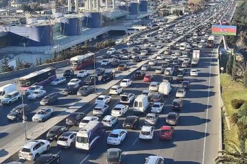 Bakının bu yollarında sıxlıqdır -