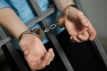 В Бейлагане мужчина осуждён на 19 лет за убийство соседки