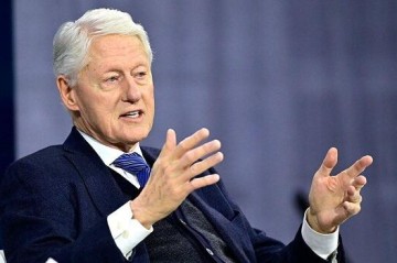 Клинтон просил Венгрию напасть на Сербию