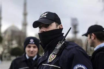 Nationwide raids over two weeks lead to 63 FETÖ arrests in Türkiye