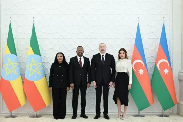 Azerbaijan hosts Ethiopian PM, first lady at official dinner