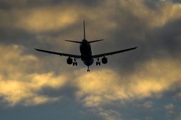 20 ölkədən uçuşlara qadağa müddətini uzatdılar