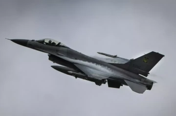 Netherlands to transfer F-16 simulators to Ukraine for pilot training