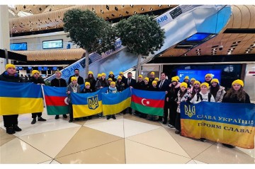 В Баку прибыла очередная группа украинских детей для прохождения реабилитации
