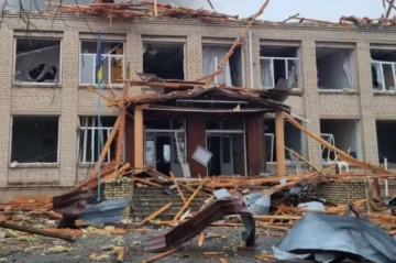 Russian strikes hit Dnipropetrovsk region, causing deaths, damage PHOTO