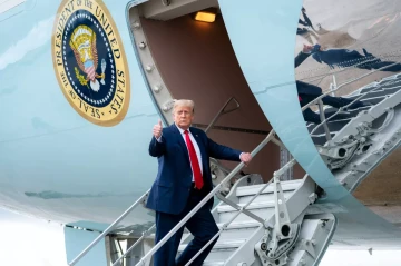 Florida lawmakers approve plan to rename Palm Beach Airport after Trump