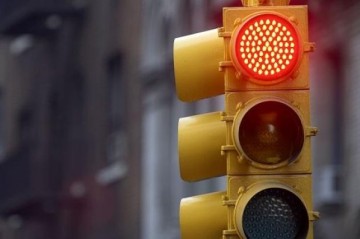 Artıq yollarda vaxtı süni intellekt hesablayacaq - Video