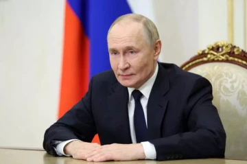 Putin warns adversaries use terror, threats to sabotage Ukraine talks