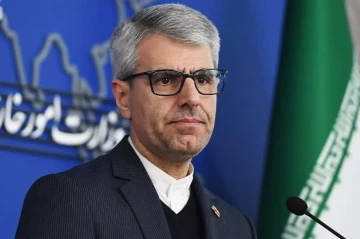 Iran tends to boost cooperation, enhance trust with Azerbaijan