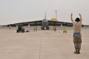 Anadolu: США перебросили более 300 самолетов на Ближний Восток с начала января
