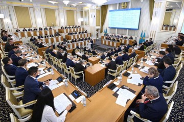 Kazakhstan rolls out final draft of its new constitution