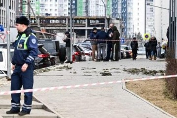 Moscow airports temporarily closed amid drone threat