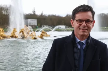 French president appoints Christophe Leribault as Louvre museum director
