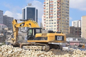 Paytaxtın mərkəzində minlərlə ev söküləcək - Video
