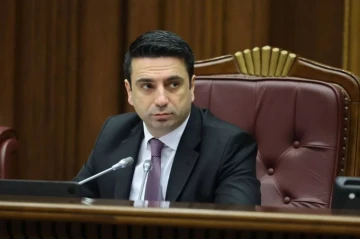 Ален Симонян: Карабах принадлежит Азербайджану