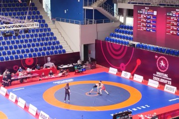 Azerbaijani Greco-Roman wrestler advances to European Championship finalS