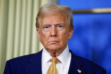 Трамп опроверг повреждение пяти американских самолетов-заправщиков