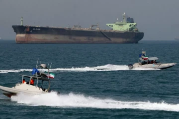 FT: France, Italy discuss safe passage through Strait of Hormuz with Iran