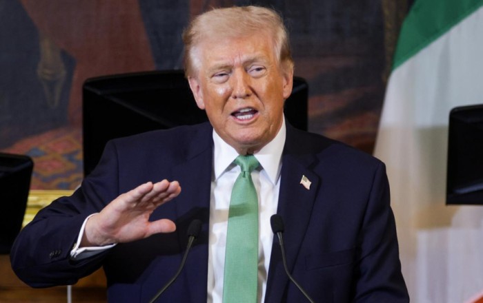 Trump says Iran wants to make a deal, he does not
