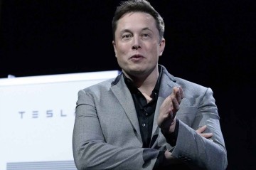 “Tesla” süni intellekt üçün çiplər istehsal etməyi planlaşdırır