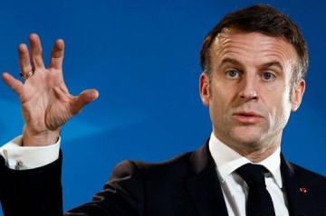 Макрон выразил солидарность Франции с Азербайджаном