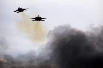 Израиль заявил о начале новых ударов по Тегерану и Бейруту