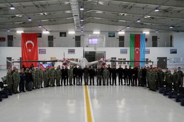 HHQ-də Bayraktar kursunun I buraxılışı - Fotolar