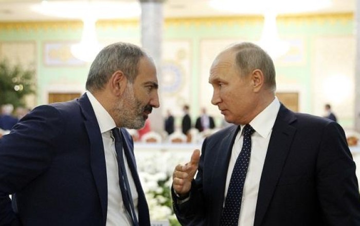 Putin holds phone call with Pashinyan