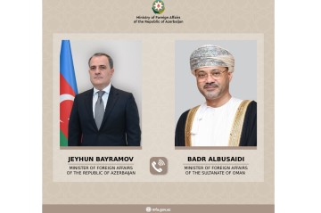 Azerbaijani FM discuss growing tension in region with his Omani counterpart