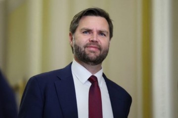 Вэнс: США уже достигли своих главных военных целей в Иране, операция продолжится ещё некоторое время
