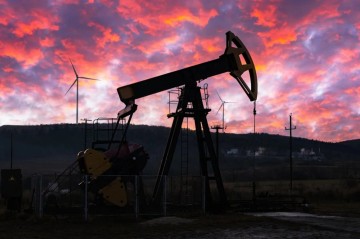 Neftimiz ucuzlaşdı