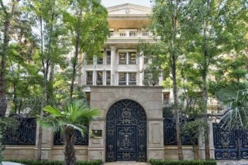 Azerbaijani embassy in Iran resumes operations