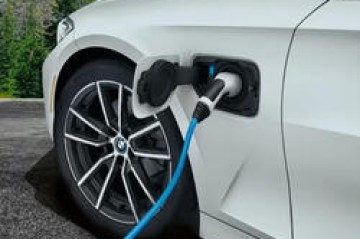 Elektromobil sahiblərinin NƏZƏRİNƏ: Daha çox risk altındadır