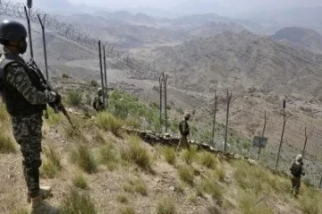 Əfqanıstan və Pakistan sərhədində döyüşlər yenidən başladı