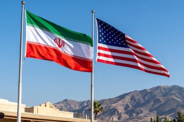 Iran and U.S. launch crucial talks in Pakistan's Islamabad