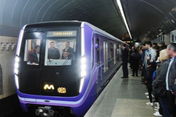 Трагедия в Бакинском метро: пассажир погиб, упав на рельсы на станции «28 Мая»