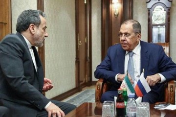 Лавров обсудил с Арагчи Ближний Восток