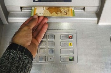 Pensiya və müavinət alanların   nəzərinə