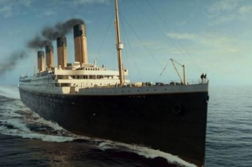 Titanic survivor’s life jacket sells for £670k - Photo