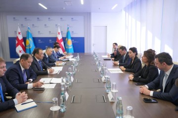 Kazakhstan, Georgia deepen logistics ties to boost Middle Corridor competitiveness