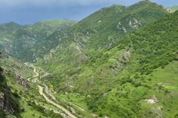 Azerbaijan sees growth in business entities in Karabakh and East Zangezur