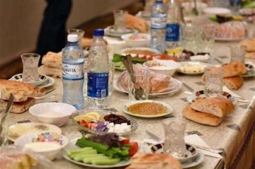Поминание с пользой: Новый взгляд на эхсан в Азербайджане