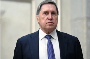 Помощник Путина: Трехсторонние переговоры по Украине поставлены на паузу