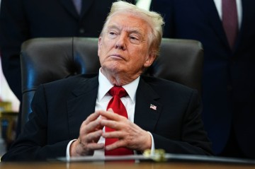 Трамп: США уже готовят военные корабли на случай провала переговоров с Ираном