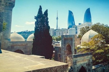 Armenia, Azerbaijan hold 'Peace Bridge' talks - Photo